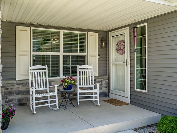 4th image of 4525 Squaw Valley Dr #4525