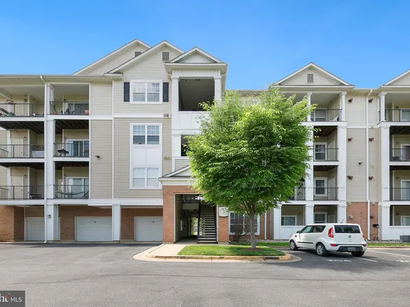 19625 Galway Bay Cir APT 204, Germantown, MD 20874