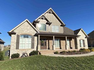 626 Diamond Peak Dr, Bowling Green, KY 42104