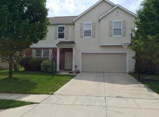 12286 Carriage Stone Dr, Fishers, IN 46037