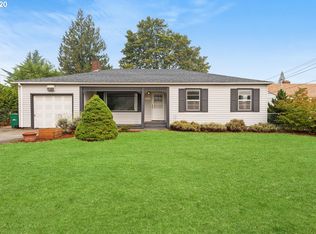 10425 SE Mitchell St, Portland, OR