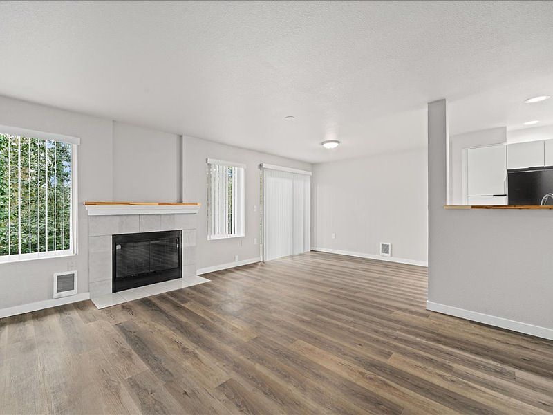 13-Meridian Green Townhomes 4-3--14