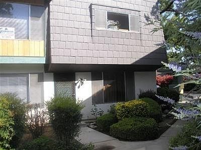 1st image of 5164 E Ashlan Ave Unit 101