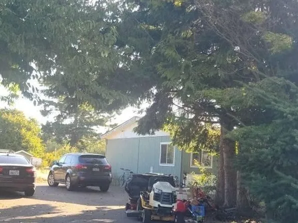 1294 Crosby Rd, Oak Harbor, WA 98277
