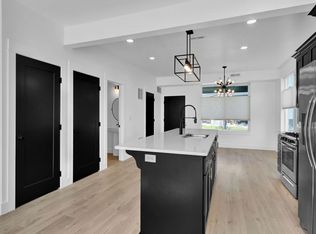 1370-90 Woodside Blvd #1370-A, Hailey, ID 83333