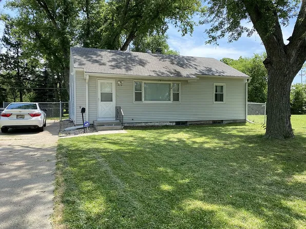 513 N 77th Ave, Omaha, NE 68114