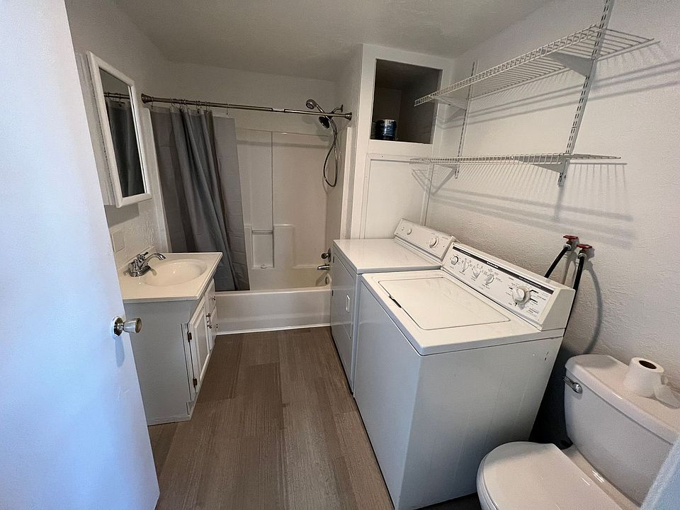 2nd image of 1648 7th Ave NW