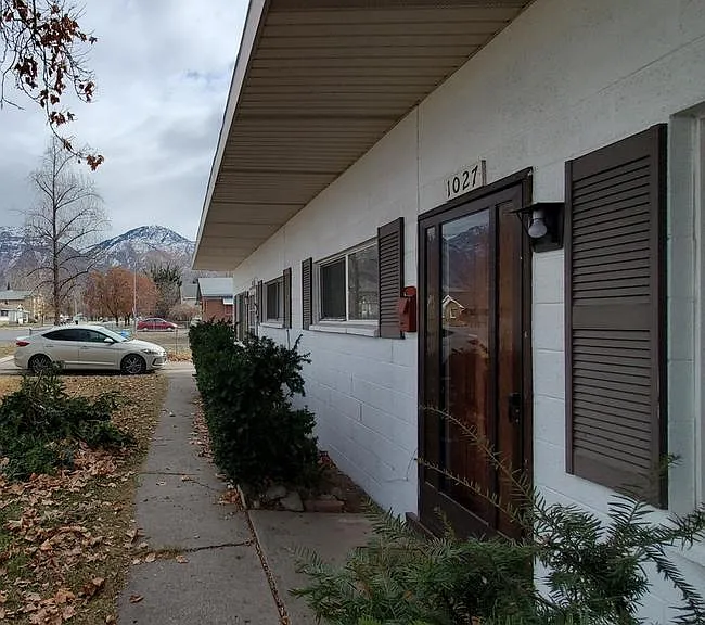 1027 W 100 N #1027 — Photo 2
