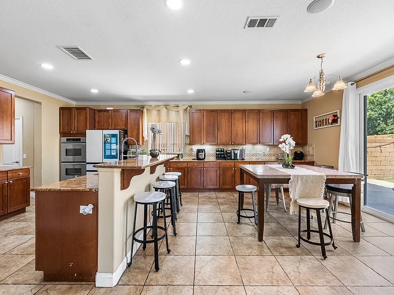 44256 Dahlia St — Photo 37