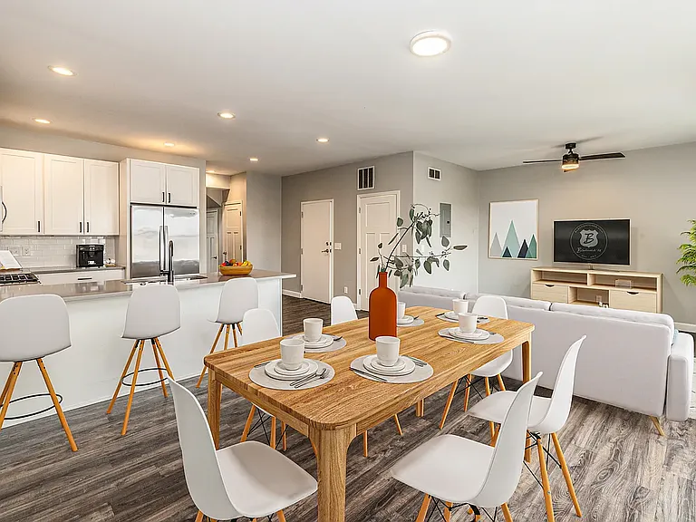 920 S 2nd St #202 — Photo 1