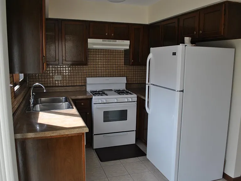 525 Commanche Trl — Photo 8