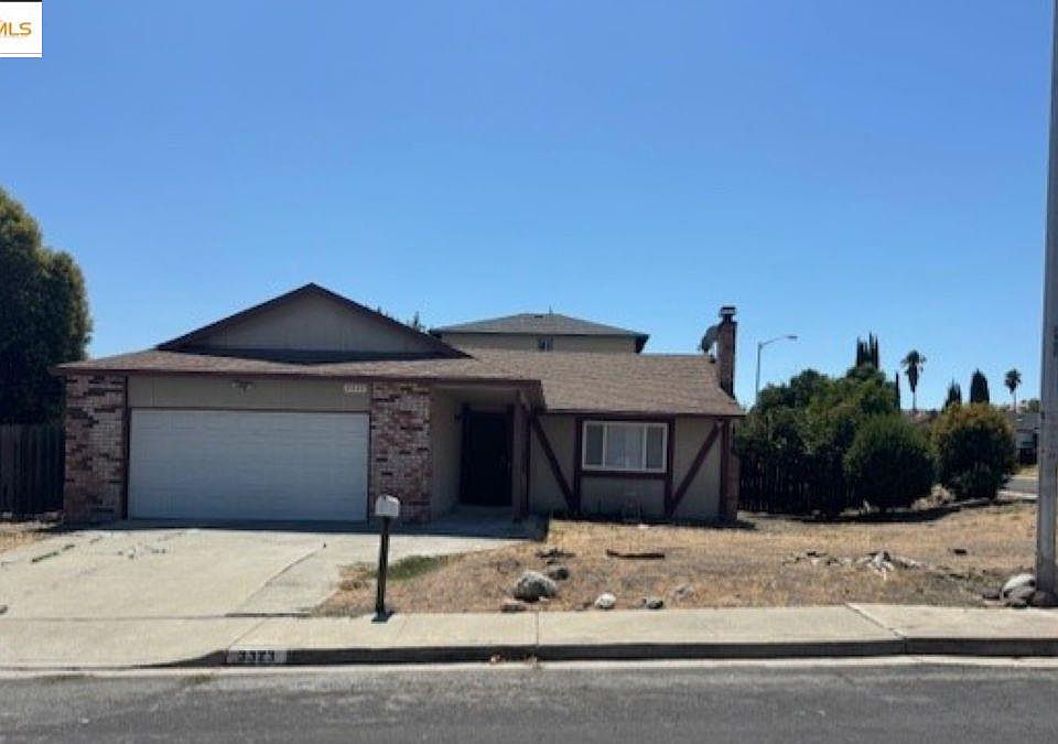 1st image of 3323 Blythe Dr