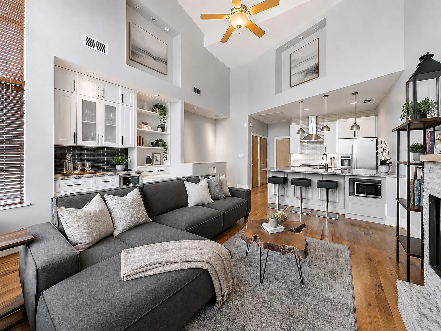 2 bed, 2.0 bath, 1194 sqft, $2,750 — Photo 1