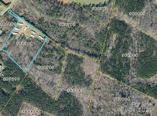 102 Fluffy Ln, Bessemer City, NC 28016