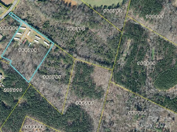 102 Fluffy Ln, Bessemer City, NC 28016