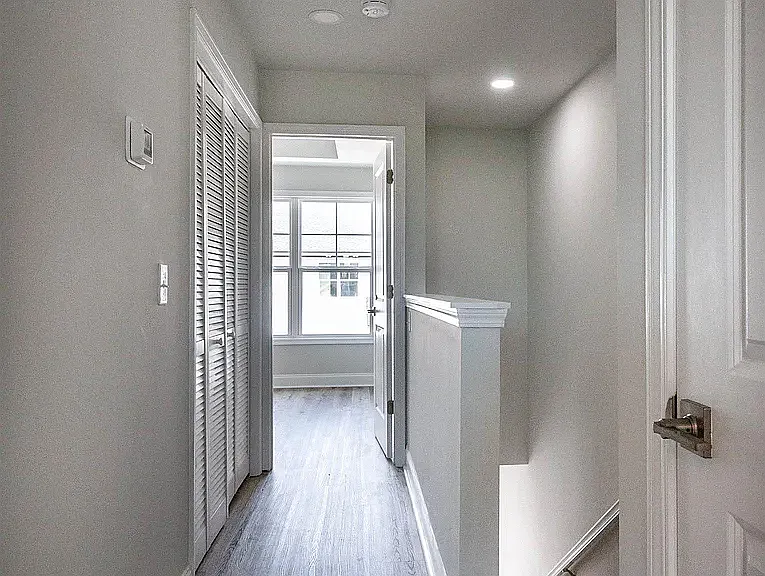 801 Maxine Ct #D — Photo 15