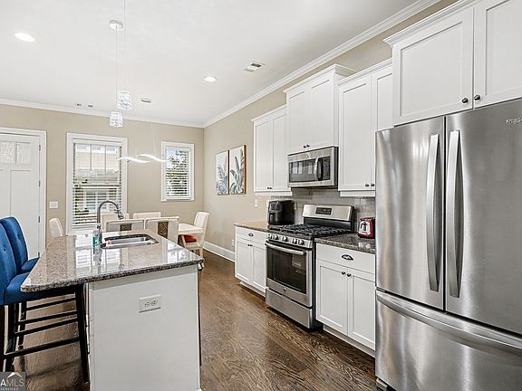 3rd image of 22 Hardpan Aly