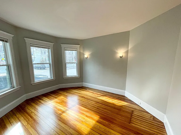 159 Boston St #1 — Photo 9