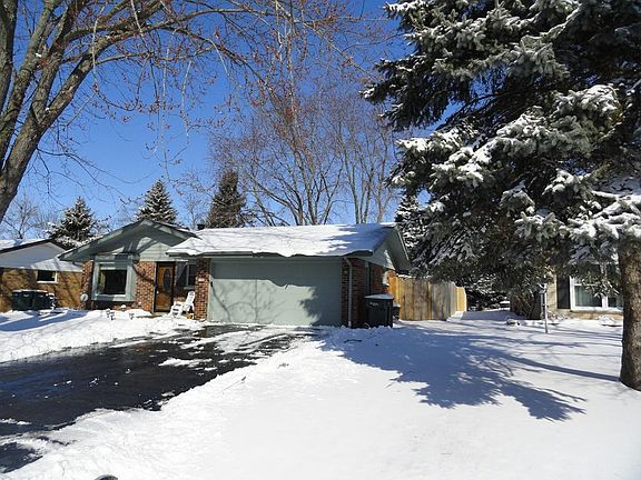3rd image of 103 Oakview Dr