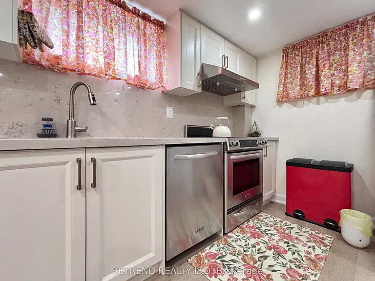 260 Ranee Ave #LOWER — Photo 6
