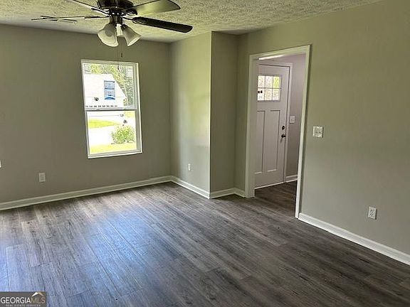 4th image of 433 Rhett Dr