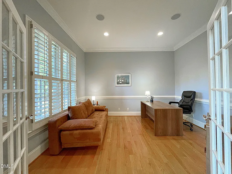 2112 Brassfield Rd — Photo 5
