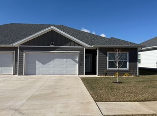 3835 S York Ave, Springfield, MO 65807