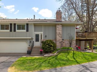 7607 Zinnia Way, Maple Grove, MN 55311