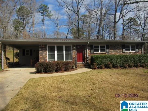 5600 Red Oak Trl, Trussville, AL 35173