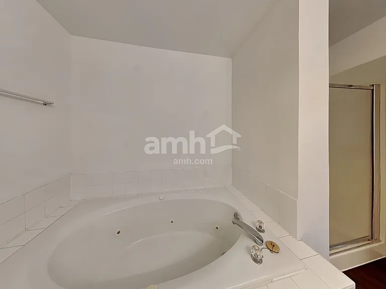 953 Mesa Dr — Photo 14