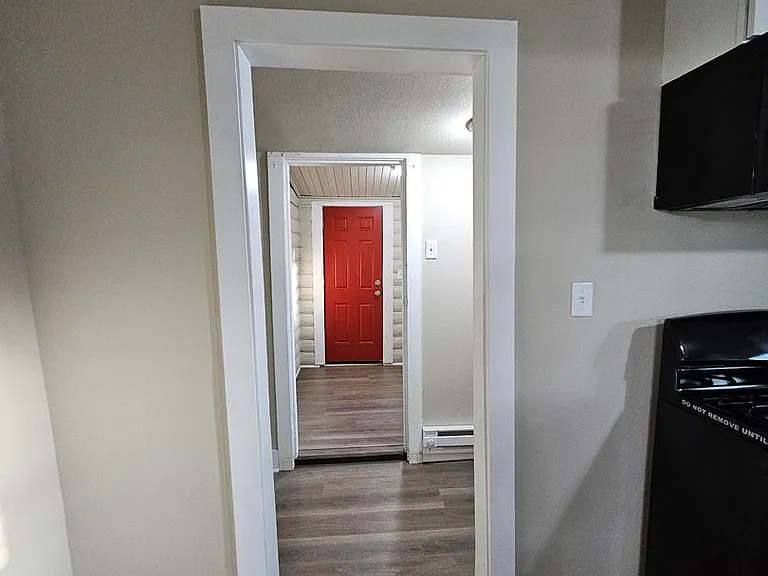 806 N Roche St — Photo 11