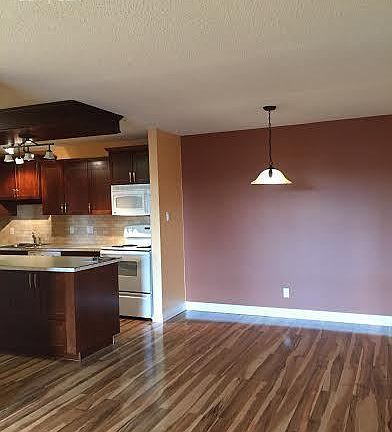 2nd image of 265 Kingsmere Blvd #302