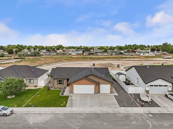 1449 Golden Pheasant Dr, Twin Falls, ID 83301