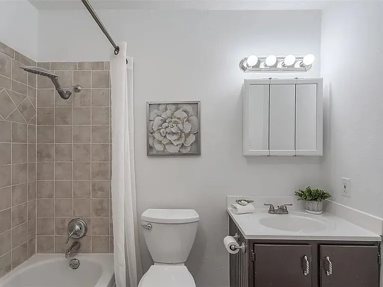 3806 Cortadera Ct — Photo 25