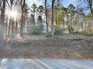 681 Arkridge Rd, Hot Springs, AR 71913