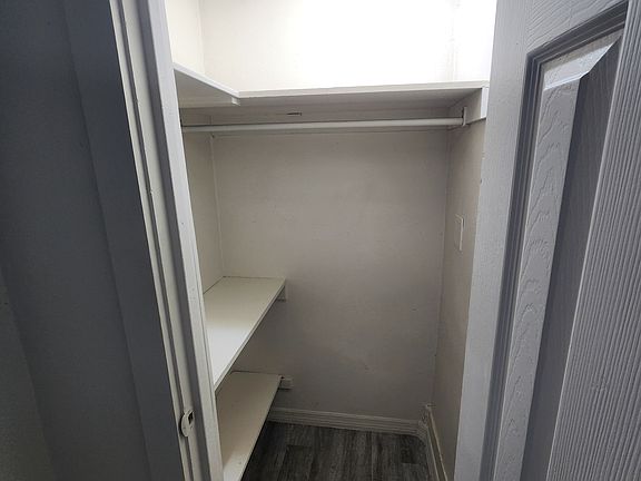 5th image of 5317 1/2 Gulfport Blvd #B
