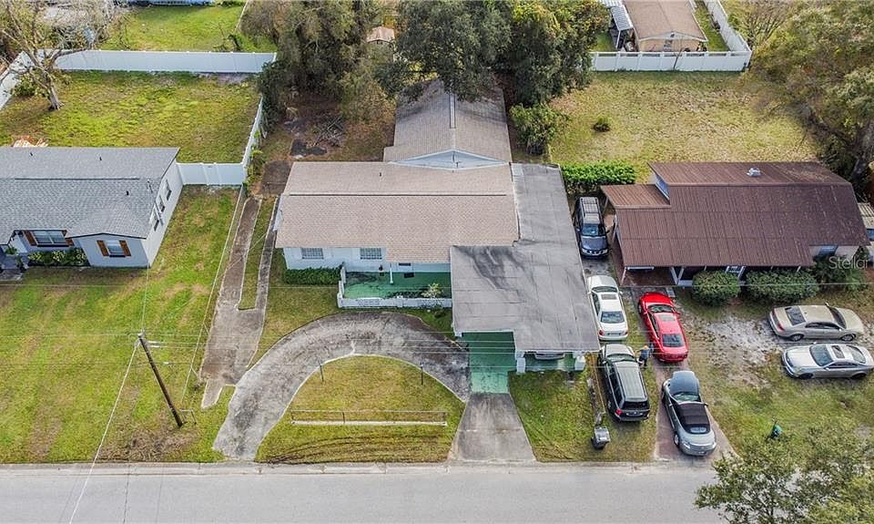 1st image of 8309 Dahlia Ave