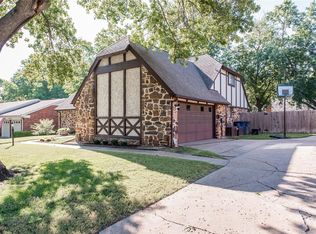 7424 E 68th Pl, Tulsa, OK 74133