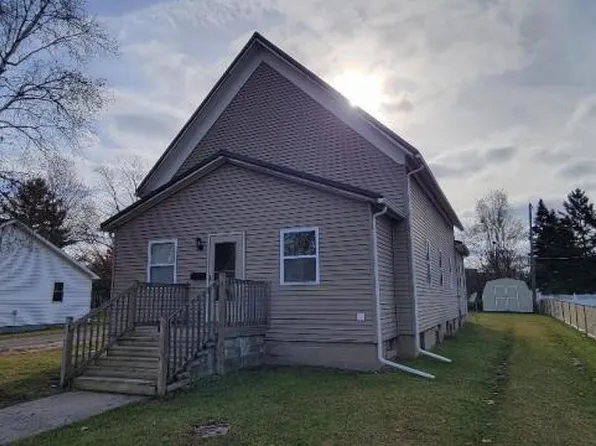 210 W Butler St, Bad Axe, MI 48413
