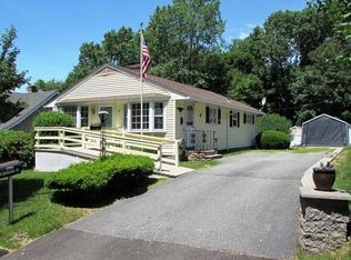 18 Ashburnham Rd, Worcester, MA 01605