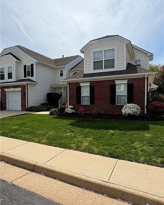 1st image of 6430 Lookout Point Cir