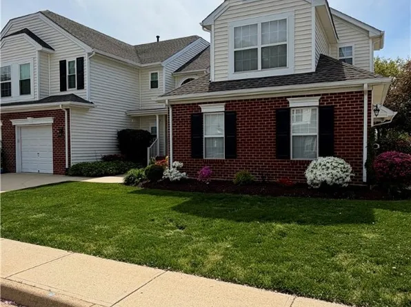 6430 Lookout Point Cir, Midlothian, VA 23112