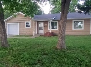 229 E Jarman Dr, Midwest City, OK 73110