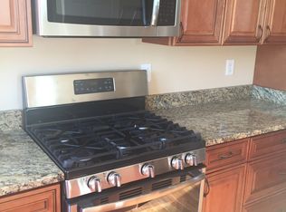 8805 Spice Ct, Waldorf, MD 20603