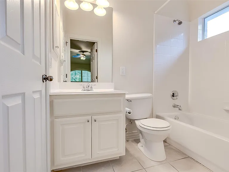 11608 Spicewood Pkwy #1 — Photo 29
