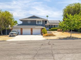 1871 Garretson Ave, Corona, CA 92879