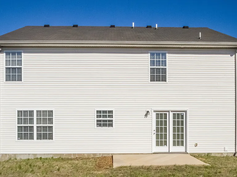 408 Glenmore Ct — Photo 15
