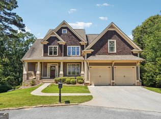 15 Amberly Ln, Cartersville, GA 30121