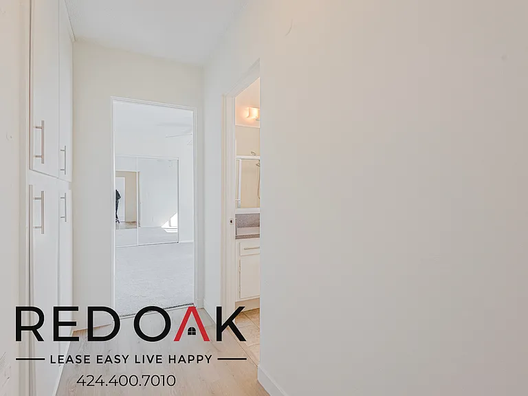 1835 Taft Ave #12 — Photo 14