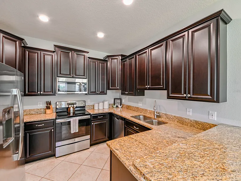 13529 Crest Lake Dr — Photo 7